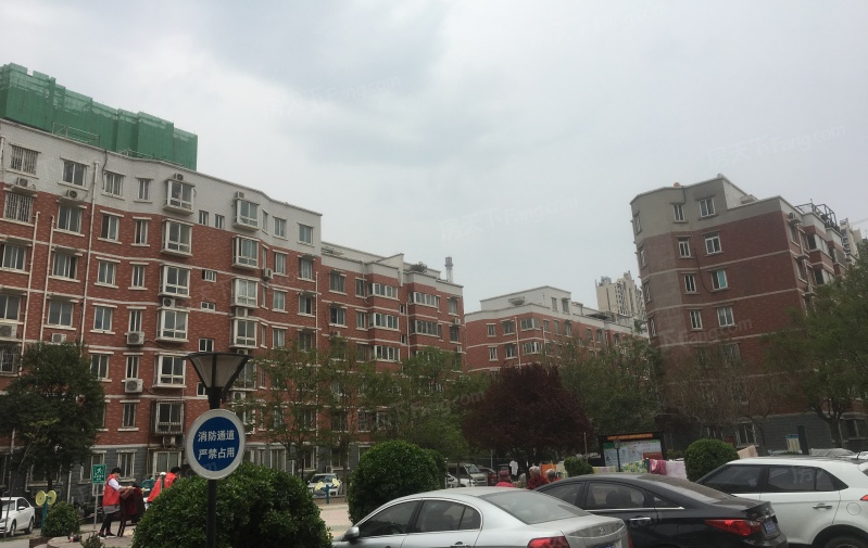 鄭州裕華美霖小區(qū)暖氣片工程